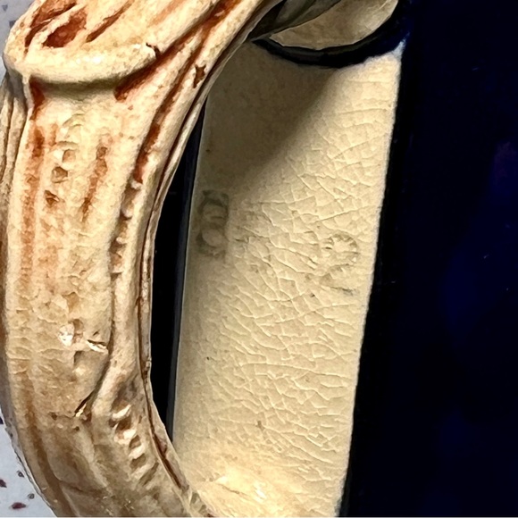 Vintage German Decorative Beer Stein W/ Lid - Three Men w/ Pipes - Picture 8 of 11